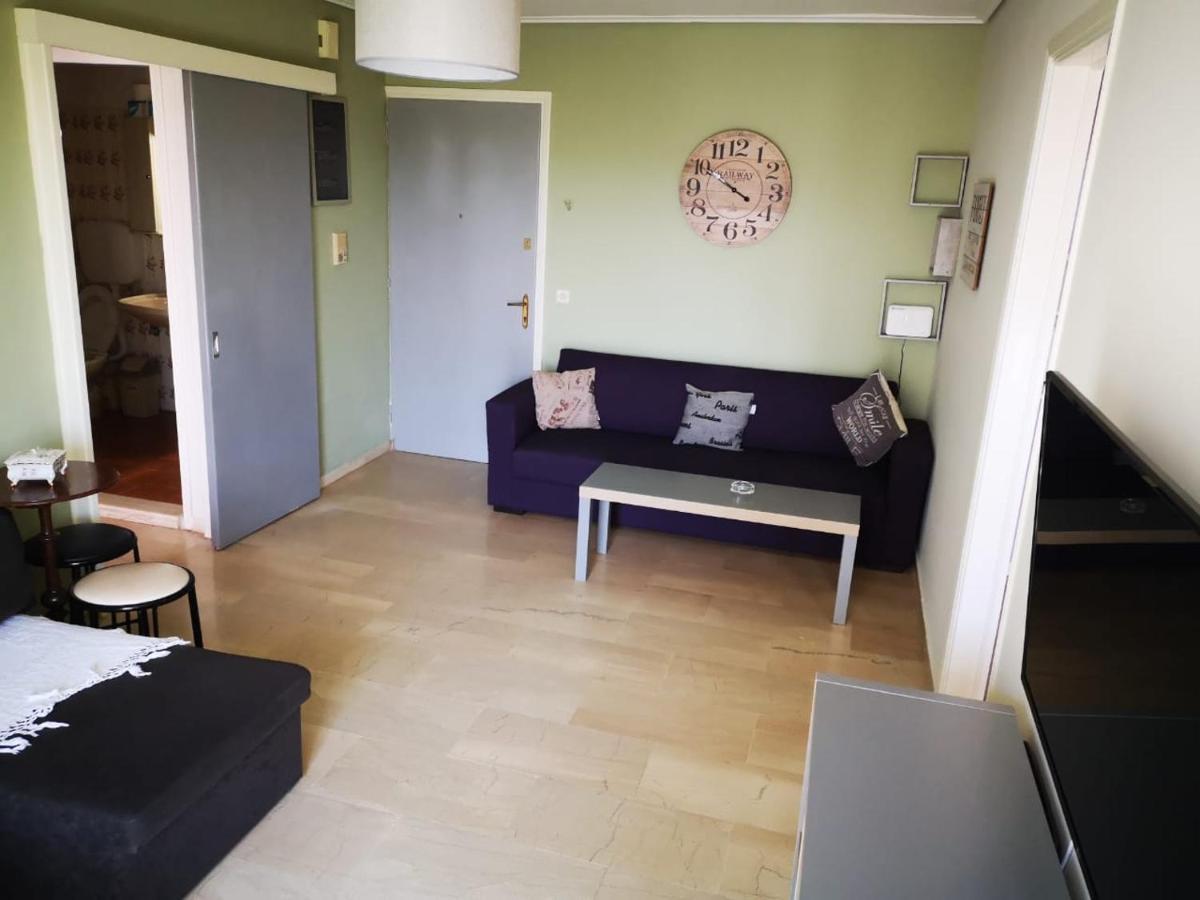 Comfortable Beachfront Apartment Loutraki  Luaran gambar